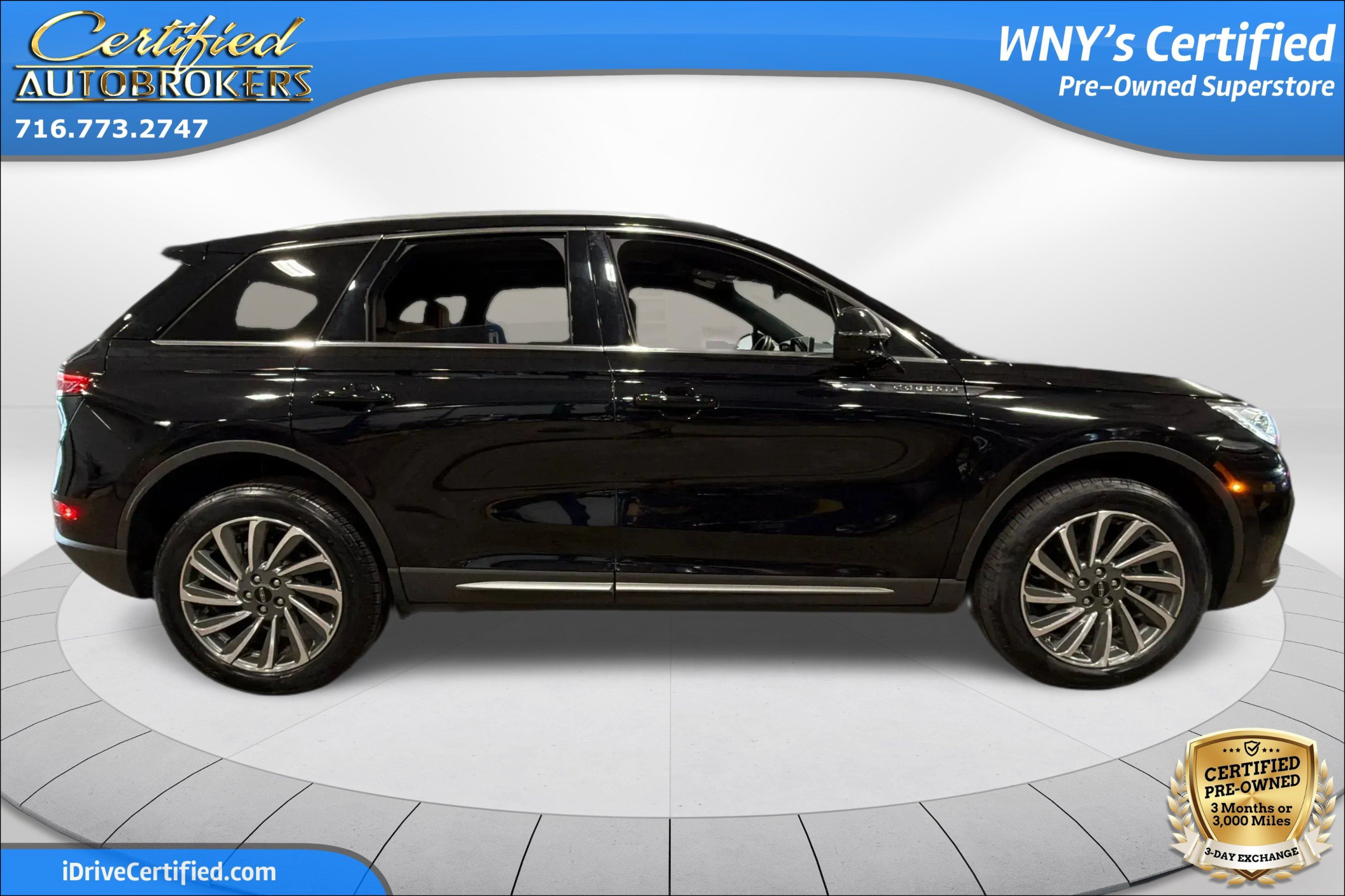 Used 2023 Lincoln Corsair Reserve w/ Equipment Group 201A AWD/4WD image 4