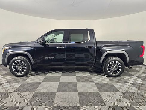 Used 2024 Toyota Tundra Limited image 5