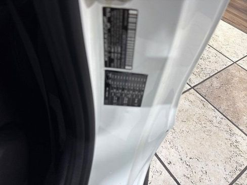 Used 2017 Mercedes-Benz C 63 AMG S image 27