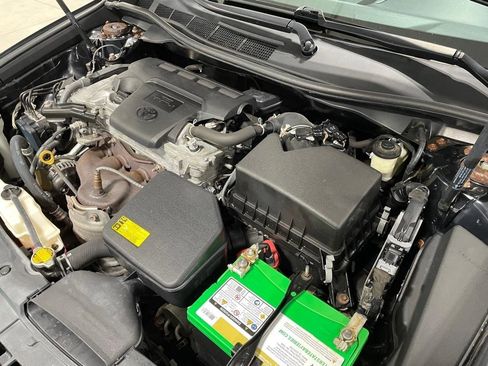Used 2014 Toyota Camry LE FWD image 31