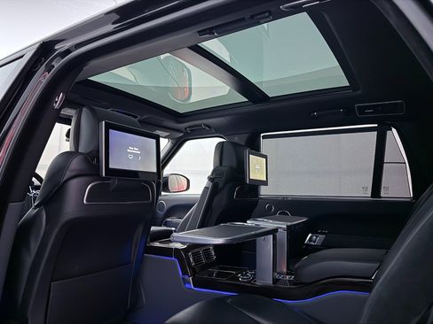 Used 2016 Land Rover Range Rover LWB SV Autobiography image 22