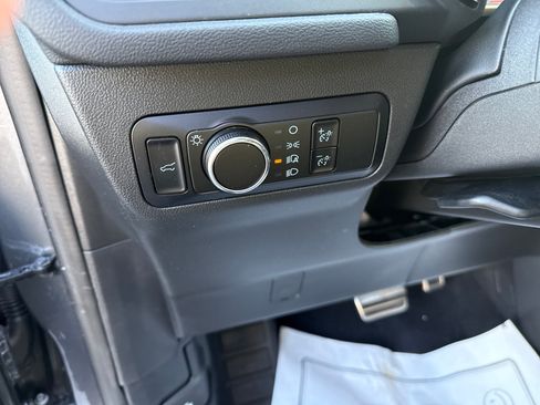 Certified 2023 Ford Escape ST-Line w/ Tech Pack #1 AWD/4WD image 18