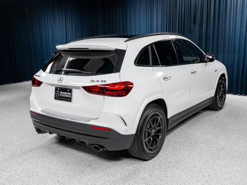 New 2026 Mercedes-Benz GLA 35 AMG 4MATIC image 5