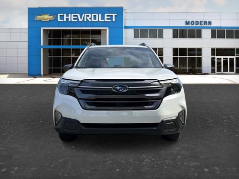 Used 2025 Subaru Forester Premium w/ Convenience Package #1 AWD/4WD image 7