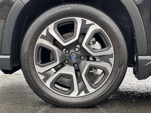 Used 2023 Subaru Ascent Limited w/ Technology Package image 7