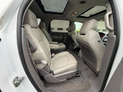 Used 2017 GMC Acadia Limited SLT image 31