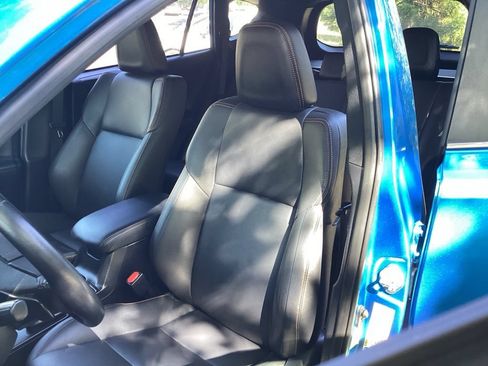 Used 2018 Toyota RAV4 SE w/ Power Extra Value Package AWD/4WD image 15