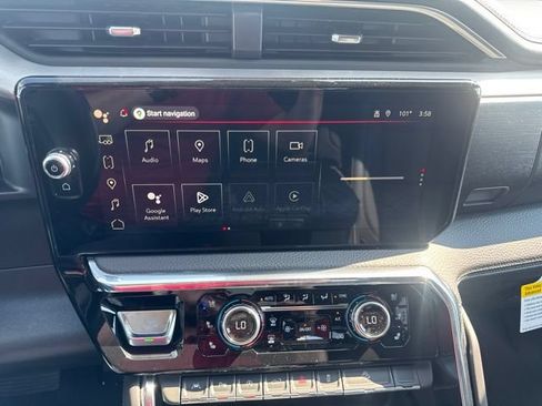 New 2026 GMC Sierra 1500 Denali w/ Denali Reserve Package AWD/4WD image 28