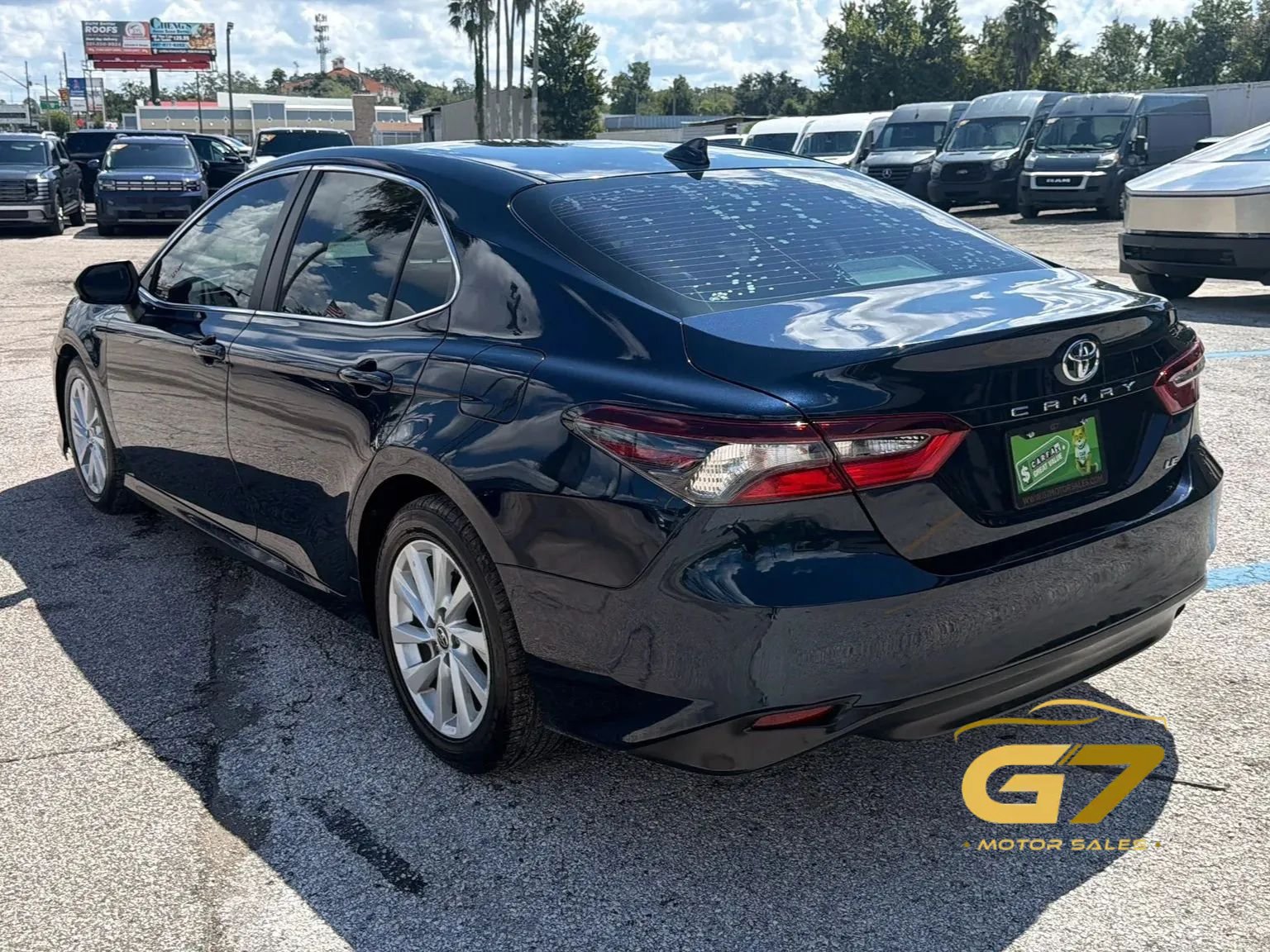 Used 2021 Toyota Camry LE FWD image 7