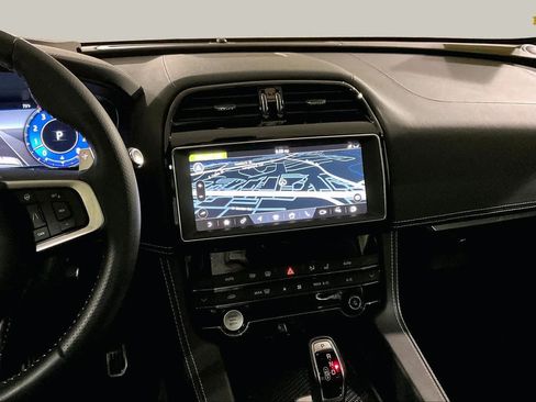 Used 2020 Jaguar F-PACE SVR AWD/4WD image 6