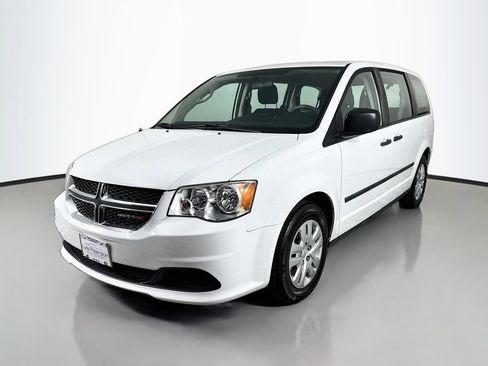 Used 2014 Dodge Grand Caravan American Value Package FWD image 1