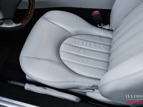 Used 2003 Jaguar XK8 Coupe image 18