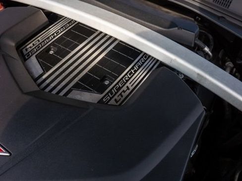 Used 2019 Cadillac CTS V w/ Luxury Package RWD image 24