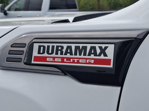 New 2026 GMC Sierra 2500 AT4 w/ AT4 Premium Plus Package AWD/4WD image 13