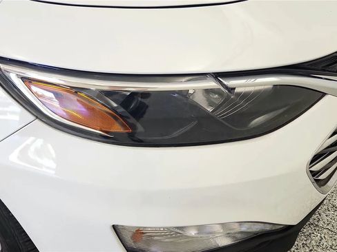 Used 2025 Chevrolet Malibu LT FWD image 14