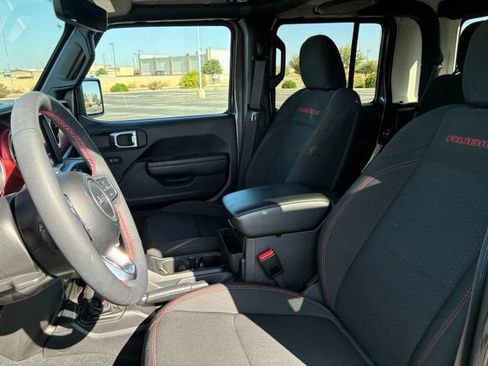 Used 2023 Jeep Gladiator Rubicon w/ LED Lighting Group AWD/4WD image 13