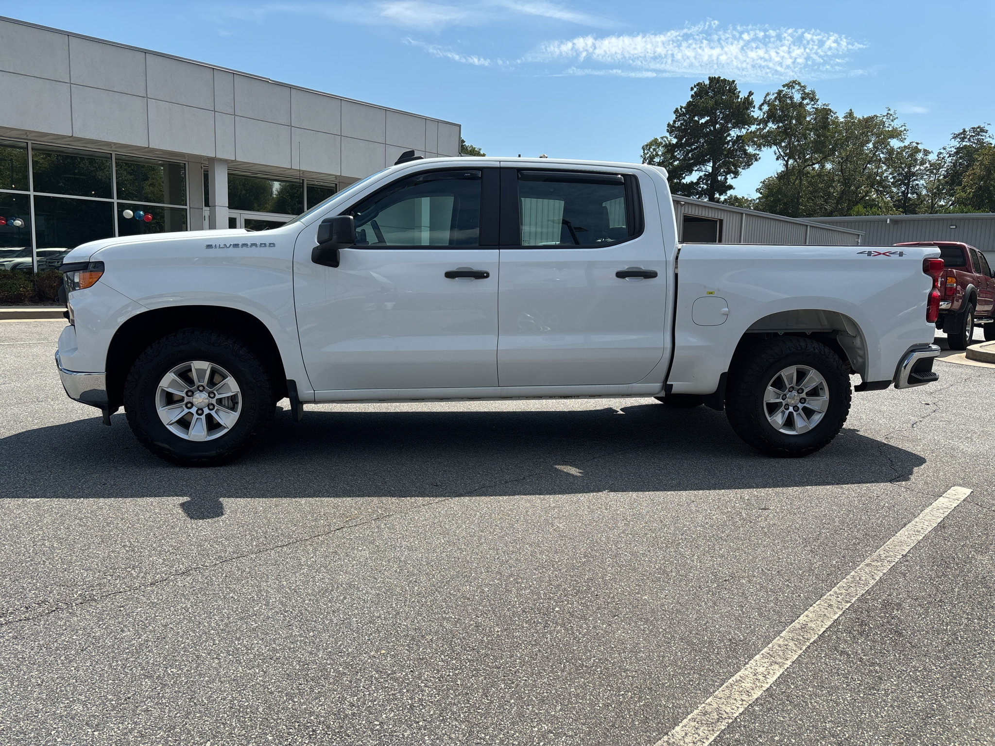 Used 2023 Chevrolet Silverado 1500 W/T w/ Trailering Package AWD/4WD image 4