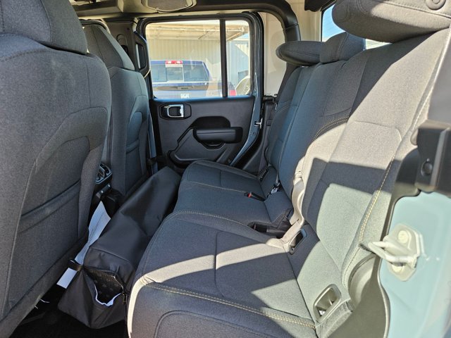 New 2026 Jeep Gladiator Sport AWD/4WD image 12