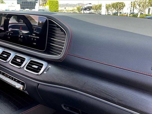 Used 2023 Mercedes-Benz GLE 53 AMG 4MATIC image 18