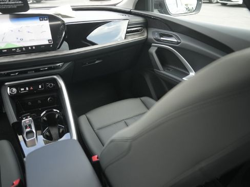 New 2025 Audi Q5 Premium image 17