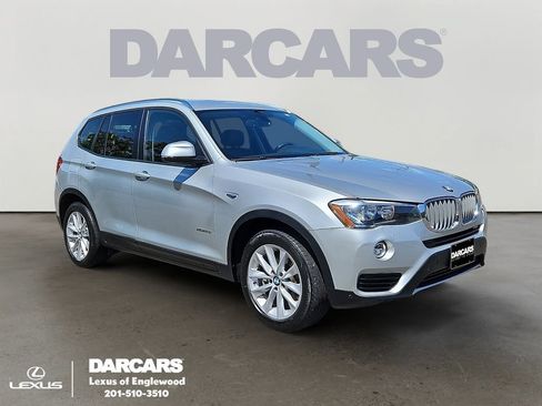 Used 2015 BMW X3 xDrive28i AWD/4WD image 1