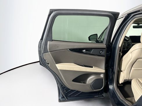 Used 2021 Lincoln Nautilus Reserve w/ Class II Trailer Tow Package image 27