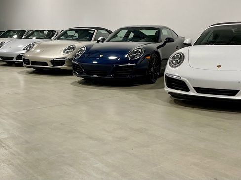 Used 2005 Porsche 911 Carrera S image 61