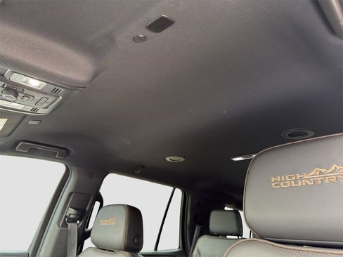 Used 2021 Chevrolet Tahoe High Country image 8