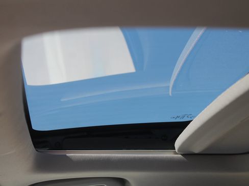 Used 2020 Honda CR-V Touring image 8