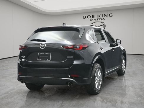 Used 2025 MAZDA CX-5 AWD 2.5 S w/ Select Package image 10