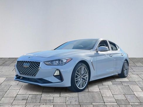 Used 2020 Genesis G70 2.0T image 3