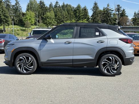 New 2026 Chevrolet TrailBlazer RS w/ Convenience Package AWD/4WD image 2