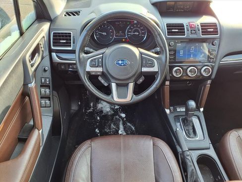 Used 2017 Subaru Forester 2.5i Touring image 12