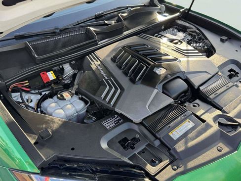 Used 2021 Lamborghini Urus AWD/4WD image 94