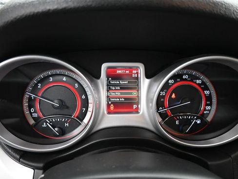 Used 2019 Dodge Journey SE image 23