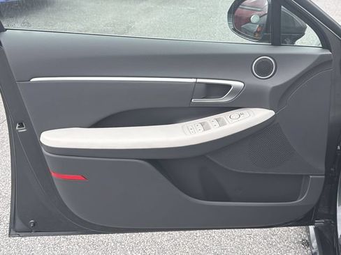 New 2026 Hyundai Sonata SEL FWD image 12