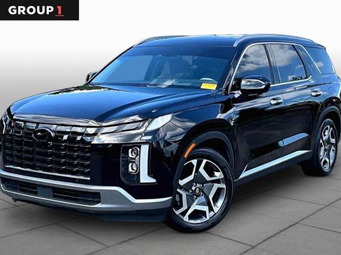 Used 2023 Hyundai Palisade Limited w/ Cargo Package FWD image 1