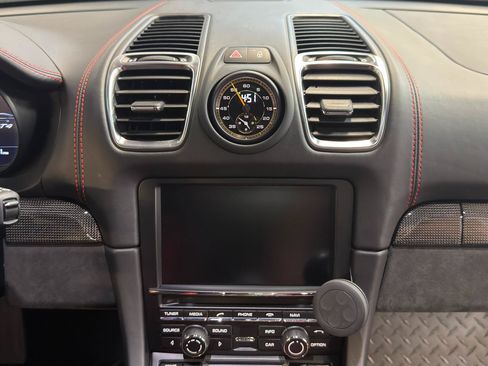 Used 2016 Porsche Cayman GT4 RWD image 29