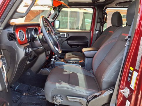 Used 2021 Jeep Wrangler Unlimited Rubicon AWD/4WD image 17