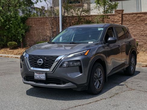 Used 2023 Nissan Rogue S FWD image 8
