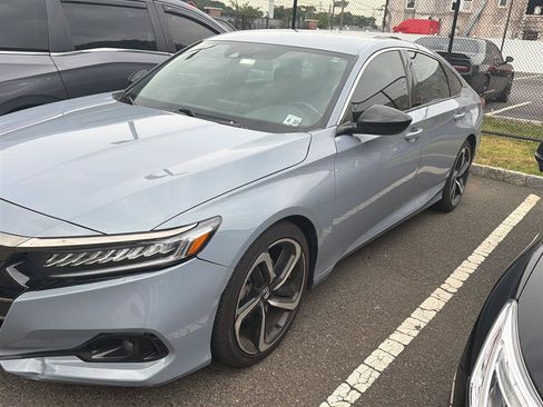 Used 2022 Honda Accord Sport image 1