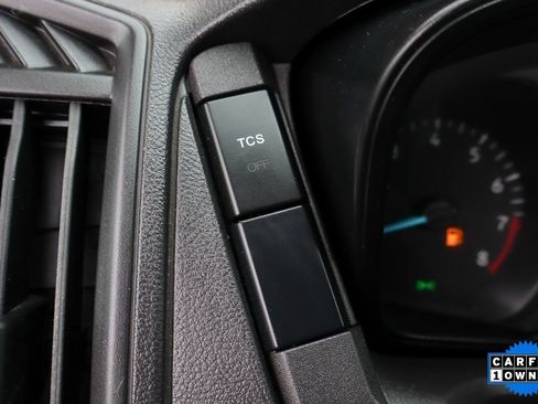 Used 2018 Ford Transit 250 138 image 17