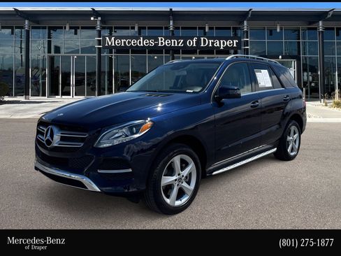 Used 2019 Mercedes-Benz GLE 400 4MATIC image 1