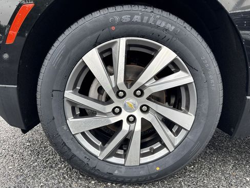 Used 2022 Chevrolet Equinox Premier AWD/4WD image 12