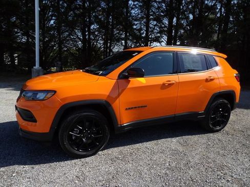 New 2026 Jeep Compass Latitude AWD/4WD image 1