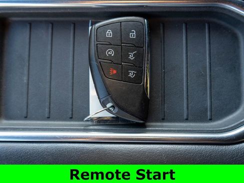 Used 2022 GMC Yukon Denali image 31