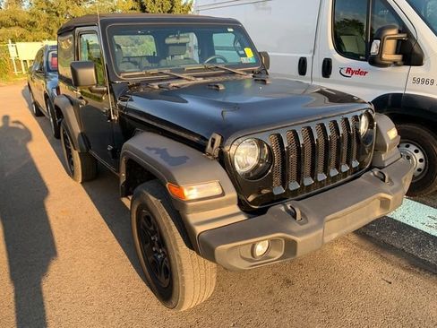 Used 2023 Jeep Wrangler Sport AWD/4WD image 6