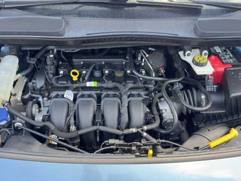 Used 2022 Ford Transit Connect XLT FWD image 34