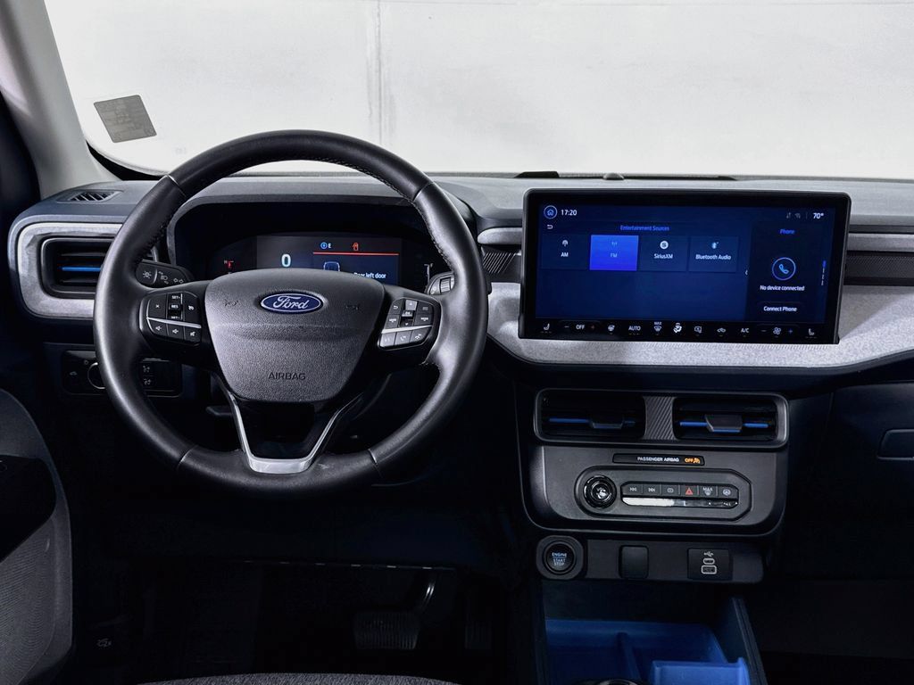 Used 2025 Ford Maverick XLT w/ XLT Luxury Package AWD/4WD image 11