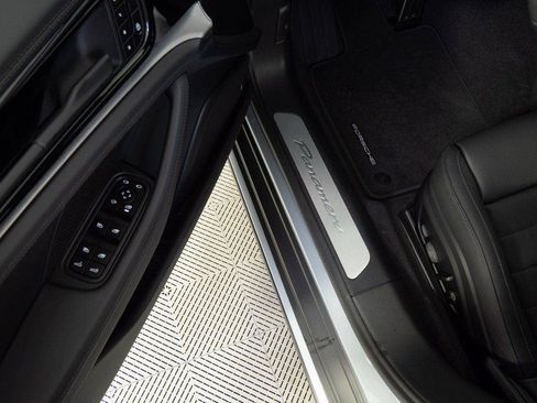 New 2026 Porsche Panamera image 8